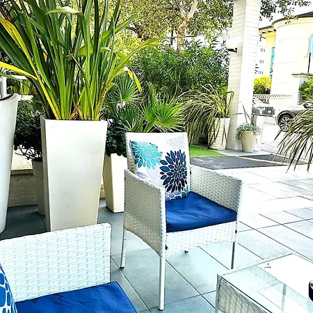 Hotel Via Mare Milano Marittima